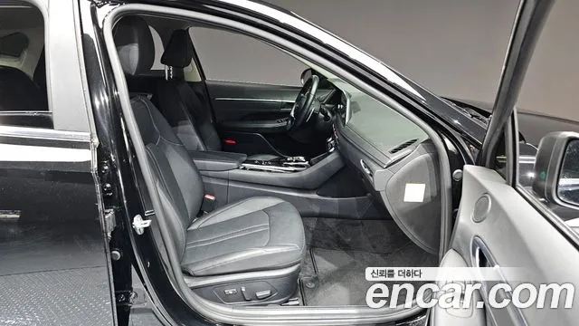 Hyundai Sonata — Фото автомобиля 26