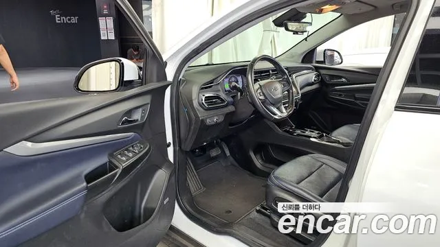 Chevrolet Bolt EUV — Фото автомобиля 15