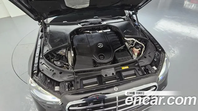Mercedes-Benz S-Class W223 — Фото автомобиля 9