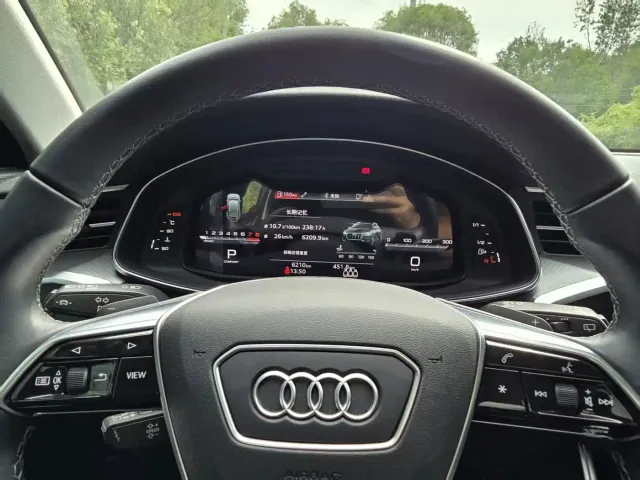 Audi A6 — Фото автомобиля 10