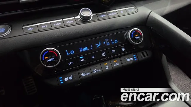 Hyundai AVANTE Avante (CN7) — Фото автомобиля 12