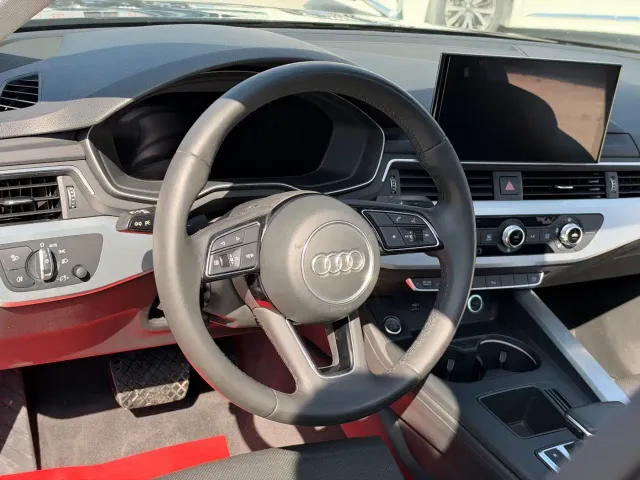 Audi A4L — Фото автомобиля 16