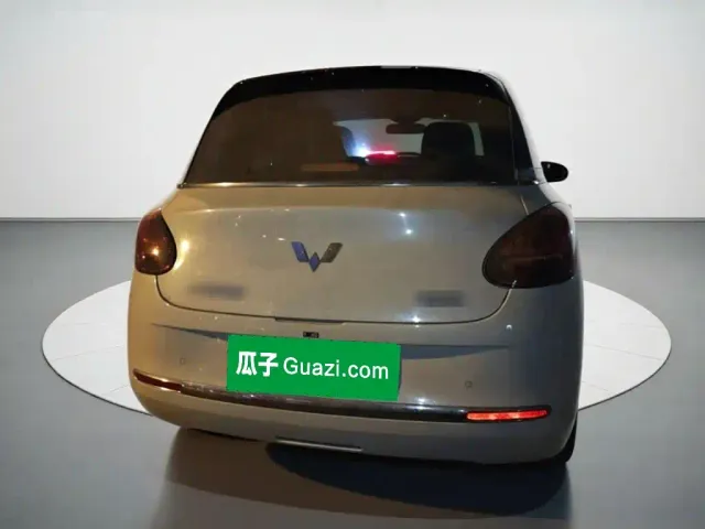 Wuling Bingo — Фото автомобиля 3