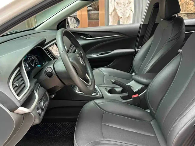 Buick Excelle — Фото автомобиля 8