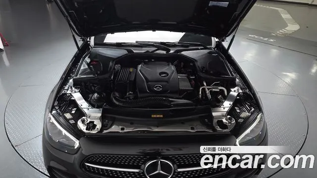 Mercedes-Benz E-Class W213 — Фото автомобиля 9
