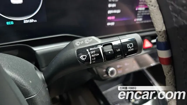 Kia Niro The All New Niro Signature — Фото автомобиля 16