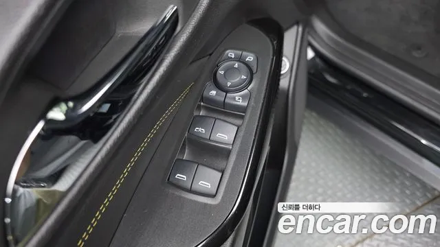 ChevroletGMDaewoo Trax Trax Кроссовер — Фото автомобиля 11