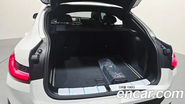 BMW X4 xDrive20i M Sport Pro Special Edition — Фото автомобиля 18