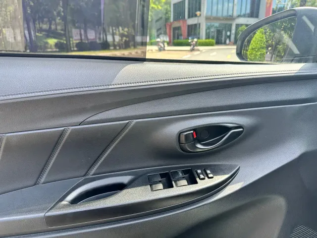 Toyota YARiS L Zhi Xuan — Фото автомобиля 12