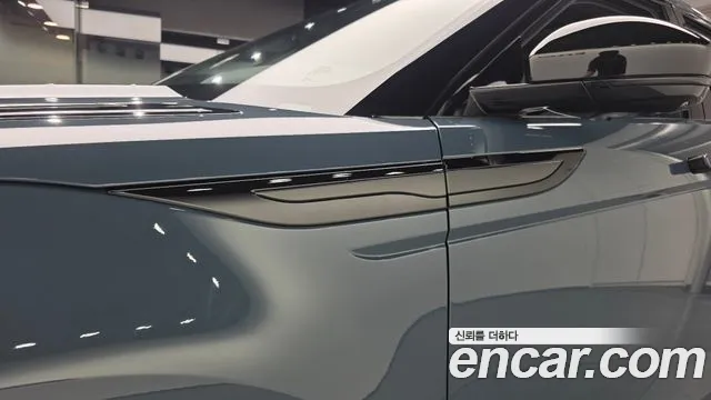 Land Rover Range Rover Evoque 2nd Gen — Фото автомобиля 20