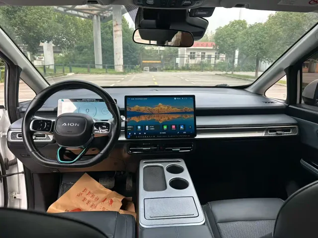 GAC Aion Y — Фото автомобиля 4
