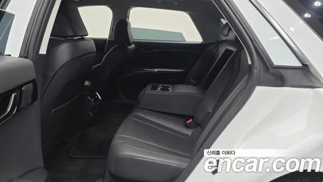 Hyundai Grandeur Grandeur (GN7) — Фото автомобиля 12