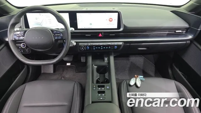 Hyundai Ioniq 6 — Фото автомобиля 10