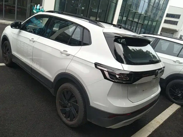 Volkswagen Tharu — Фото автомобиля 4