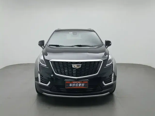 Cadillac XT5 — Фото автомобиля 3