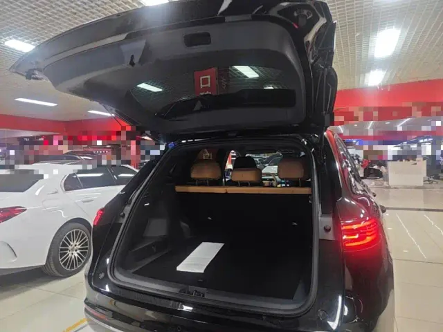 Geely Galaxy Starship 7 EM-i — Фото автомобиля 18