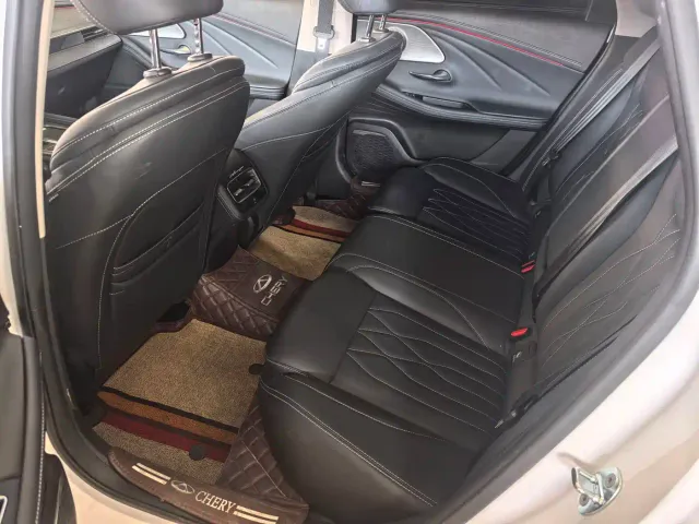 Chery Arrizo 8 — Фото автомобиля 5