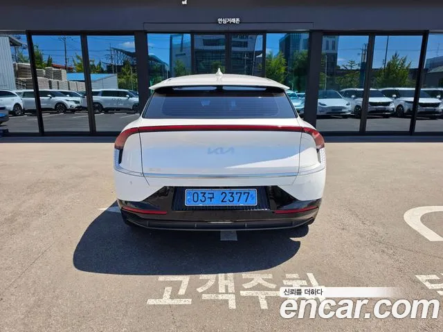Kia EV6 — Фото автомобиля 3