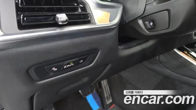 BMW X5 xDrive 40i M Sport — Фото автомобиля 25