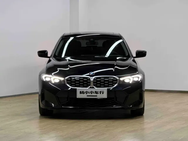 BMW 3 Series — Фото автомобиля 2