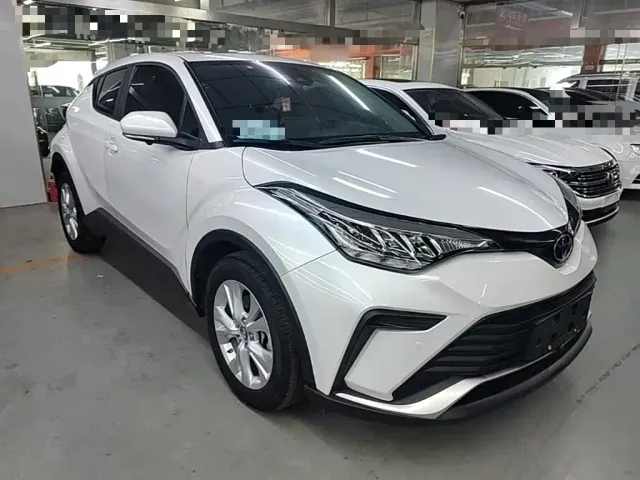 Toyota IZOA — Фото автомобиля 3