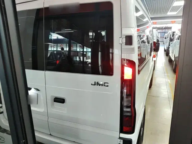 JMC Fushun — Фото автомобиля 6