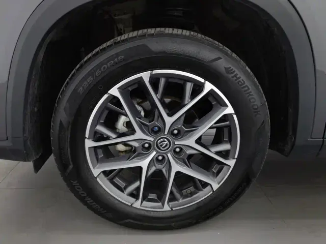 Changan CS75 Plus — Фото автомобиля 17