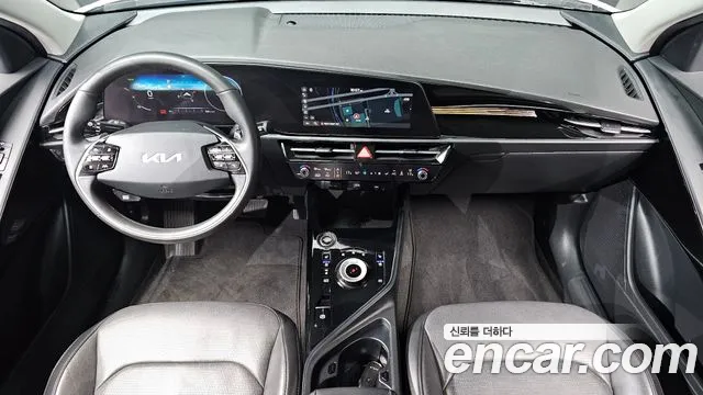 Kia Niro Niro (New) — Фото автомобиля 10