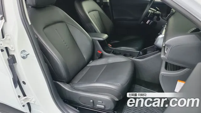 Hyundai Kona SX2 — Фото автомобиля 16