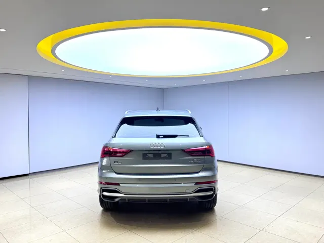 Audi Q3 — Фото автомобиля 5