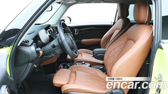 Mini Cooper — Фото автомобиля 18