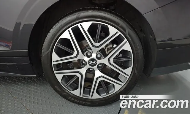 Hyundai Grandeur GN7 — Фото автомобиля 6
