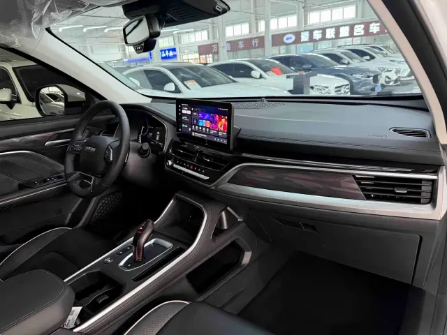 Haval H6 — Фото автомобиля 18