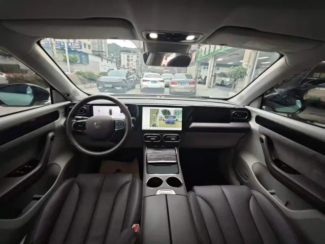 Leapmotor C11 — Фото автомобиля 9