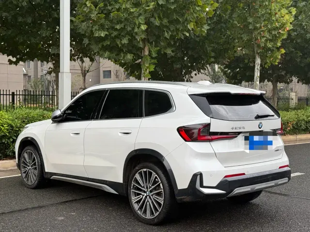 BMW X1 — Фото автомобиля 7