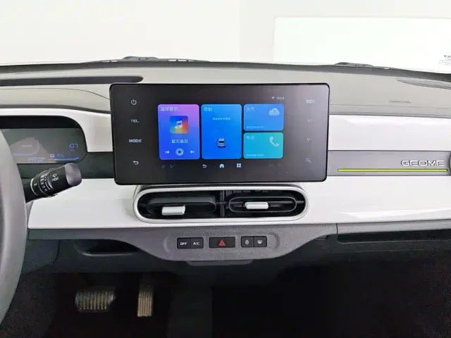 Geely Galaxy Panda 2025 Panda mini 210km Vitality Bear — Фото автомобиля 13