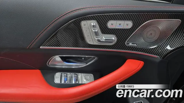 Mercedes-Benz GLE-Class — Фото автомобиля 25
