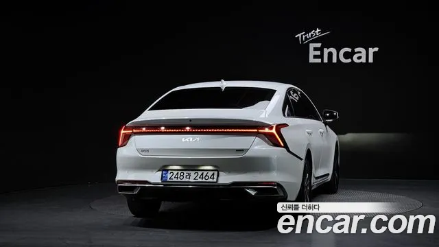 Kia K8 Hybrid — Фото автомобиля 4