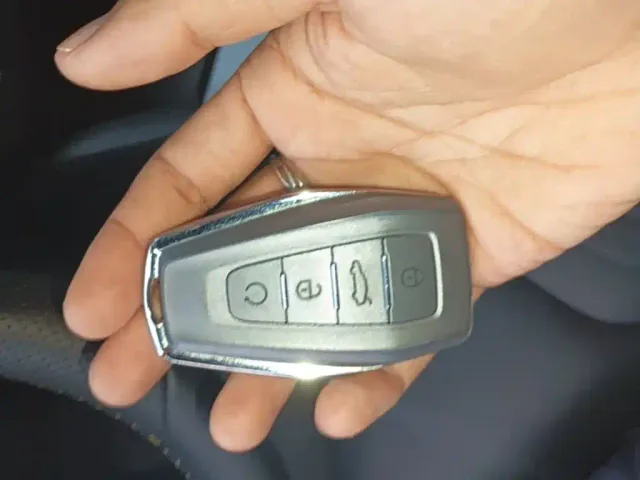Geely Binyue — Фото автомобиля 8
