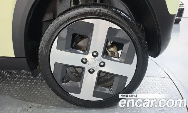 Hyundai Casper Electric — Фото автомобиля 6
