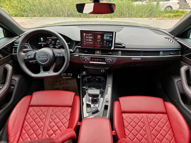 Audi S4 — Фото автомобиля 8