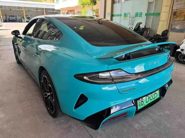 Xiaomi SU7 — Фото автомобиля 4