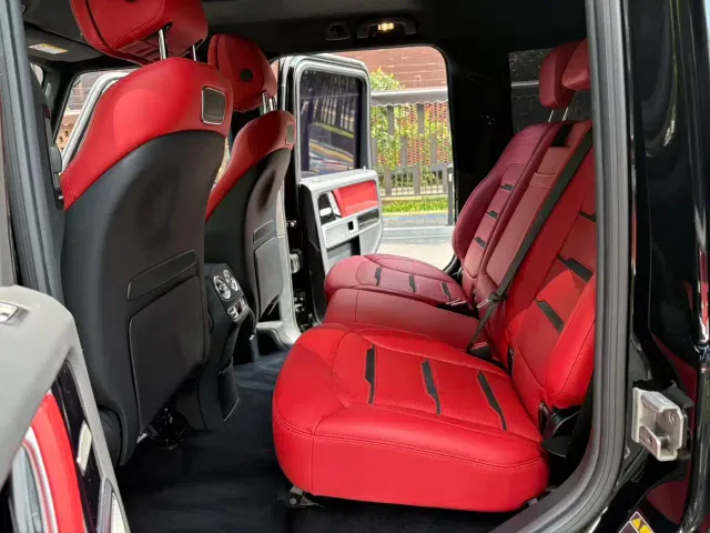 Mercedes-Benz Mercedes-Benz G-Class AMG 2023 AMG G 63 — Фото автомобиля 16
