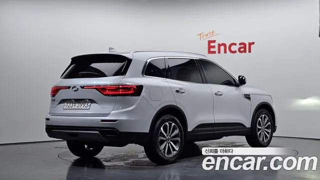 Renault-KoreaSamsung QM6 Новый QM6 2.0 LPe LE Signature 2WD — Фото автомобиля 2