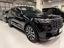 Ford Explorer — Фото автомобиля 3