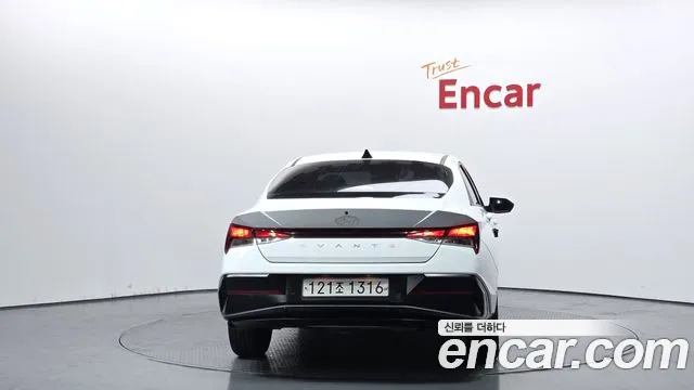 Hyundai AVANTE Новый Avante (CN7) — Фото автомобиля 4