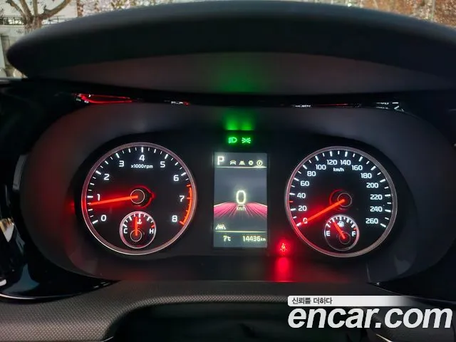 Kia K5 K5 3 поколение 2.0 LPI(Для проката) — Фото автомобиля 20