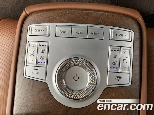 Genesis G80 RG3 — Фото автомобиля 17