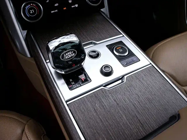 Land Rover Range Rover — Фото автомобиля 10