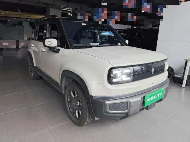 Baojun Yep Plus — Фото автомобиля 3
